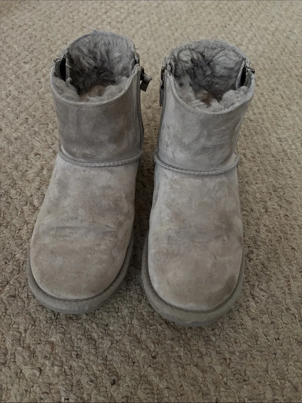 UGG Classic II Mini Double Zip Boot - Light Gray